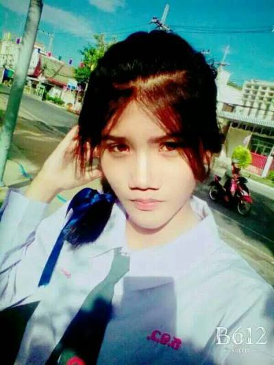 Mira Patthama 27 ans Chainat Thaïlande