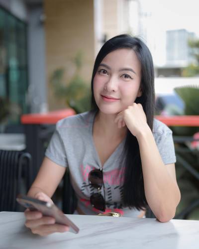 Mai 34 ans Bangkok  Thaïlande