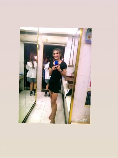 Netty 27 ans Pattaya  Thaïlande