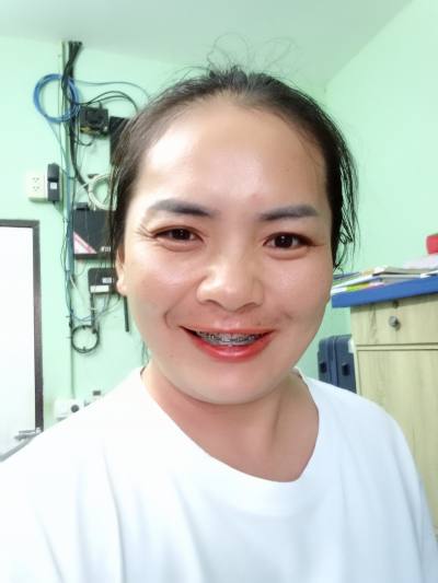 Poo 37 ans Nakhon Ratchasima  Thaïlande