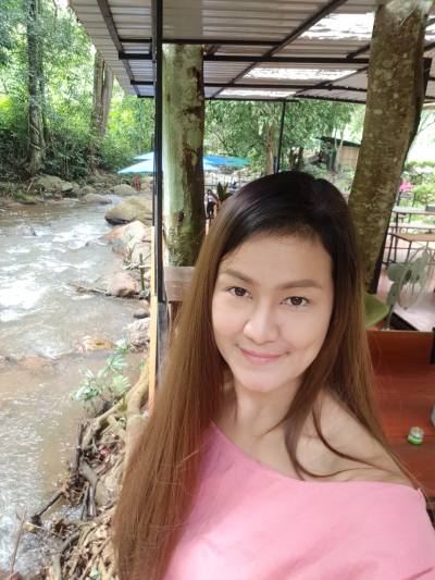 Kitty 45 ans Phitsanulok Thaïlande