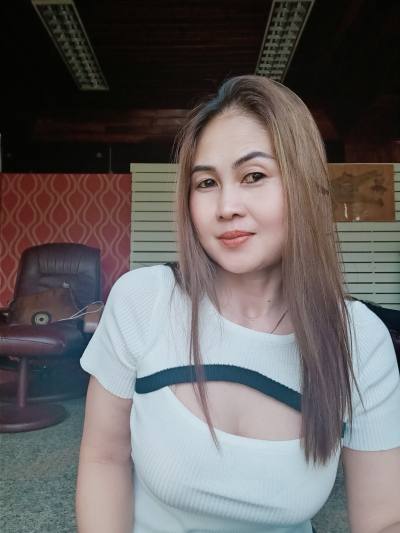 Rose 44 years Sisaket Thailand