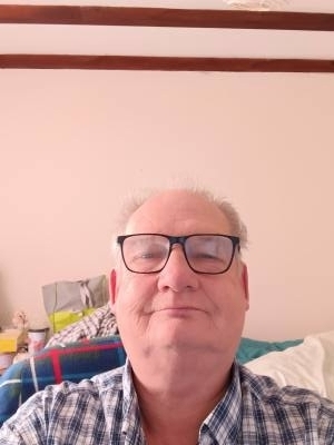 William 69 ans Brossac France