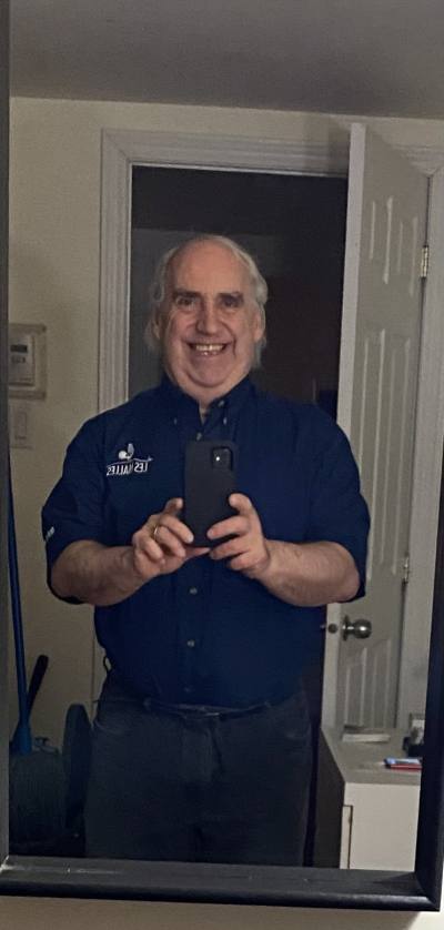 Dennis 67 ans Quebec Canada