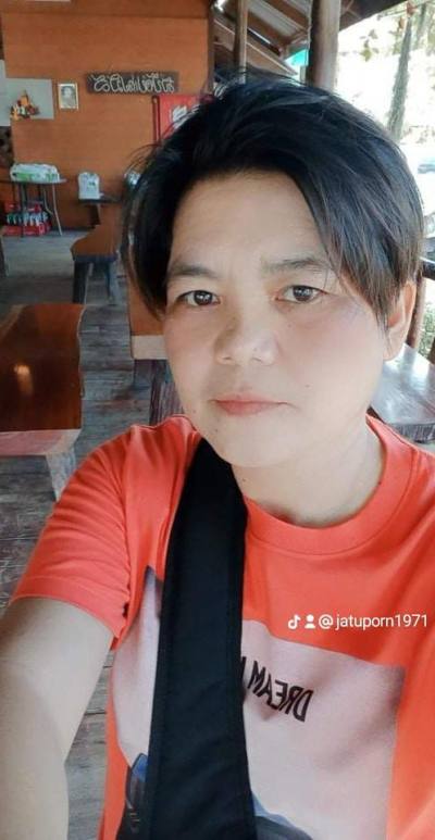 Jatuporn 52 years เมือง Thailand