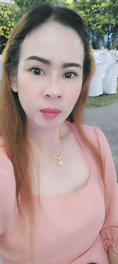 Pupu 44 Jahre Pananda Thailand