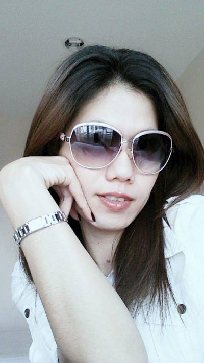 Jackie 46 years Buengkan Thailand