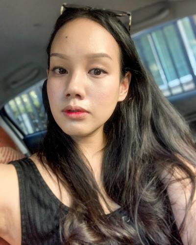 Amira 34 ans Bangkok Thaïlande