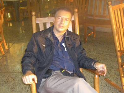 Marco 47 ans Victoria Canada