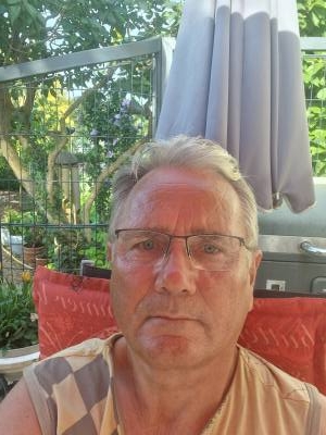 Reinhard 66 ans Rostock Allemagne