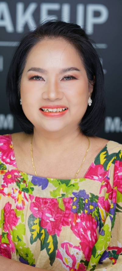 Bee 54 ans Bangkok  Thaïlande