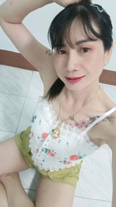 Sarin 41 ans Thailan  Thaïlande