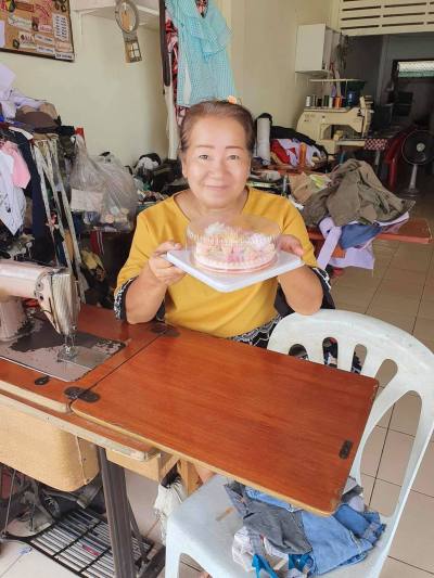 Lynda 60 ans Phetchabun Thaïlande