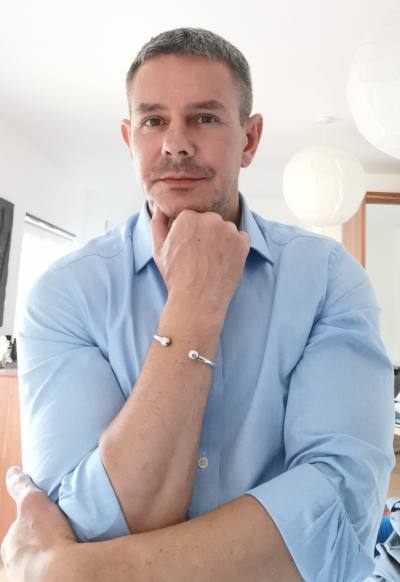 Andrew 48 ans London  Royaume-Uni