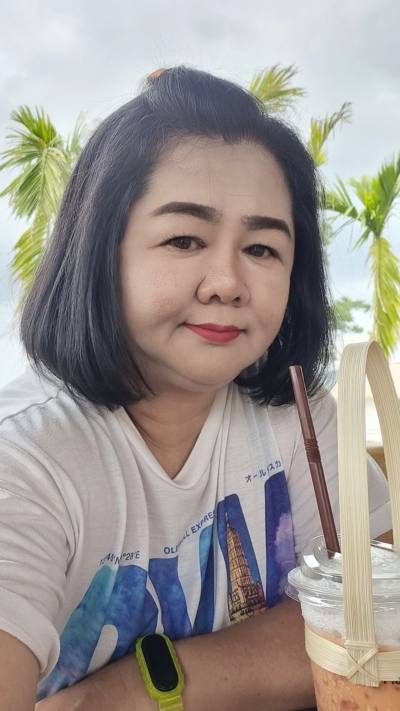 Nattamon 49 ans Phetchabun Thaïlande