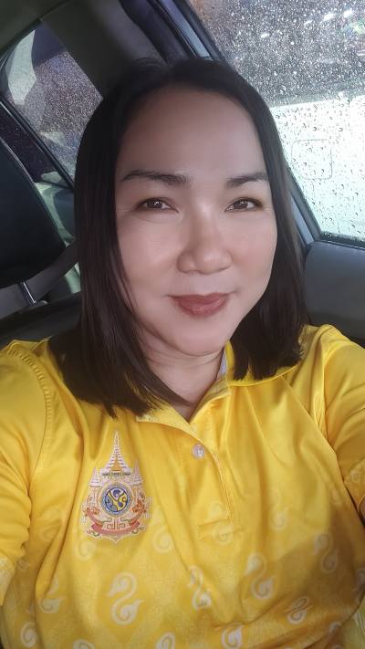 Nong 44 ans Kumpawapee  Thaïlande