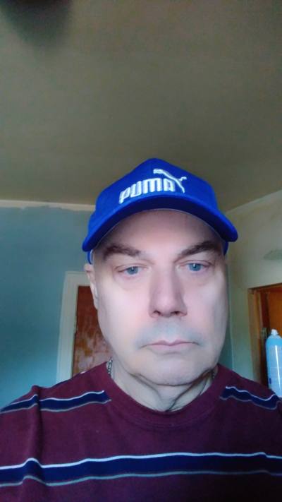 Paul 62 ans Montreal Canada