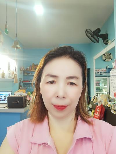 Salee 46 ans Pattaya Thaïlande