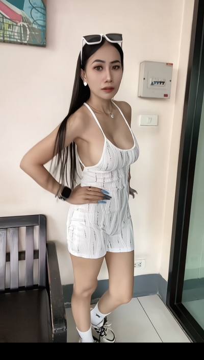 Ellie 33 Jahre Pattaya  Thailand