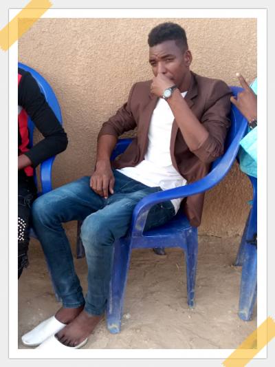 Abdoul 23 ปี T Niger