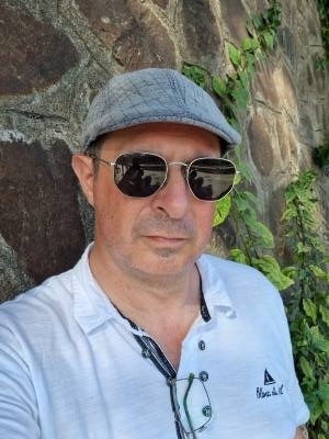 Arnaud 51 ans Toulouse France