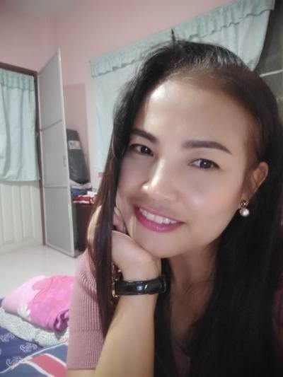 AVA 42 ans หัวหิน Thaïlande