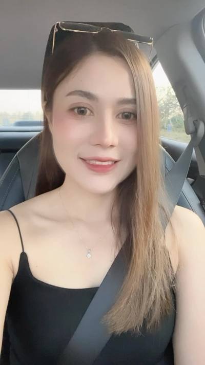 Amrin 30 ans Chiang Mai Royaume-Uni