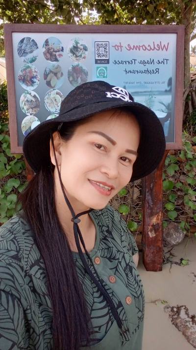 Khanitta 43 years เมืองกระบี่ Thailand