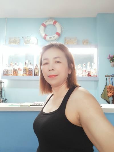 Salee 46 ans Pattaya Thaïlande