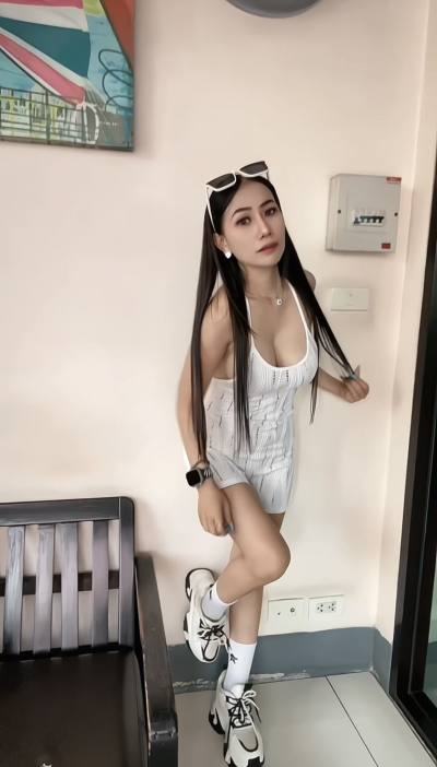 Ellie 33 Jahre Pattaya  Thailand