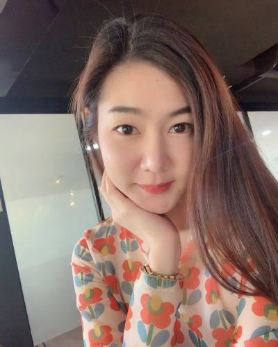 Lilia 34 ปี Bangkok ไทย